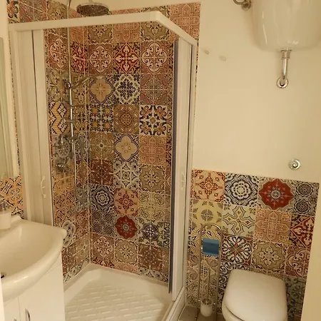 Luxury House Отель типа 