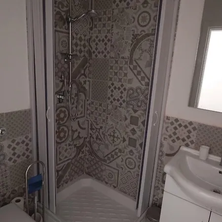 Luxury House Отель типа 